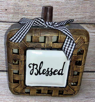 Resin Woven Basket Look Pumpkin