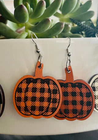 Southern Attitude Designs Wood Pumpkin Earrings Orange Black Plaid