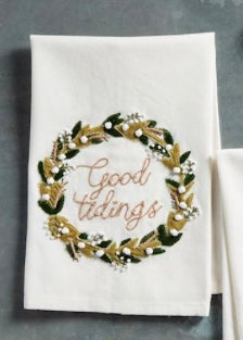 Mudpie Wreath Applique Towel Good Tidings