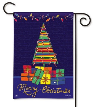 Wrapped & Ready Garden Flag