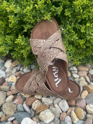 Very G Jada Sandals Brown